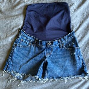 Abercrombie the 4” mom maternity short
